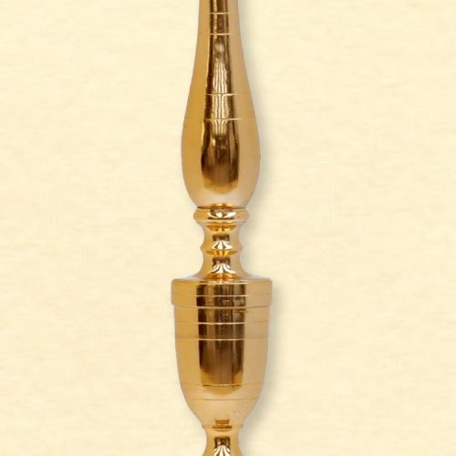 Candelabro in ottone dorato